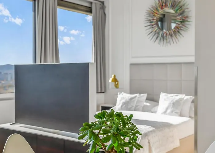 Free Car Parking Appartement- 25min To Downtown Apartment